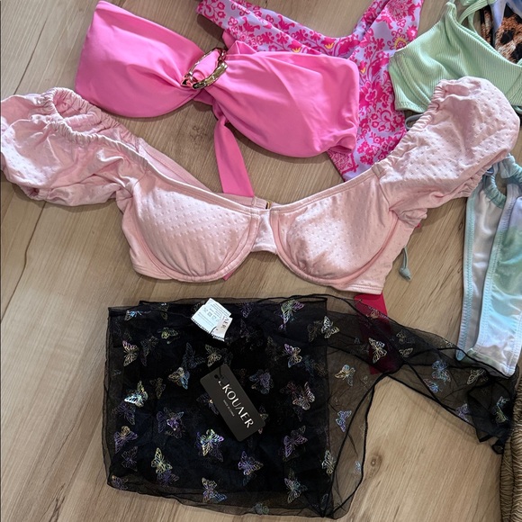 Colorful Swimwear Collection bundle - Picture 2 of 12